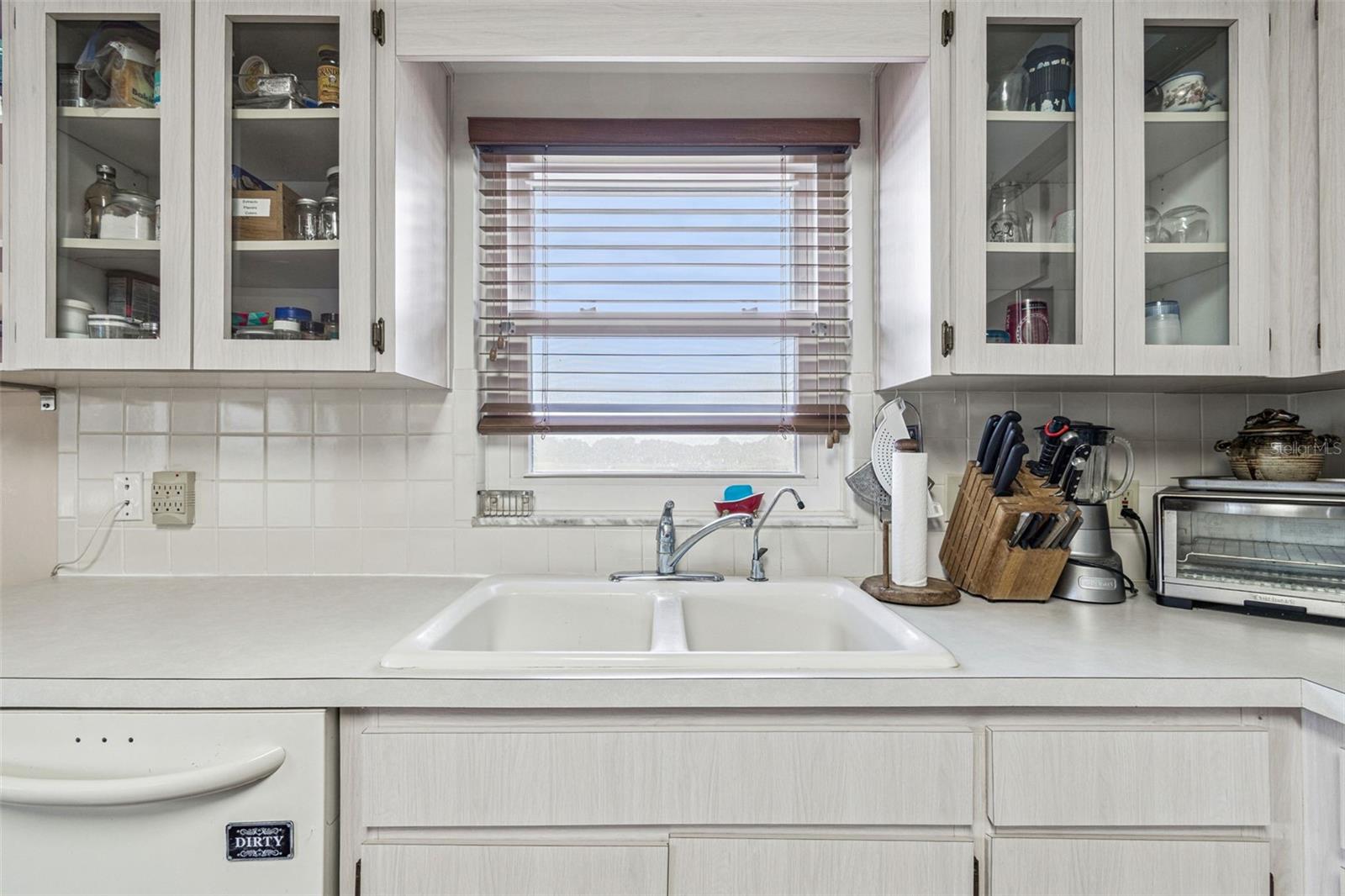 Image 25 of 100 For 2221 Norwegian Drive 41