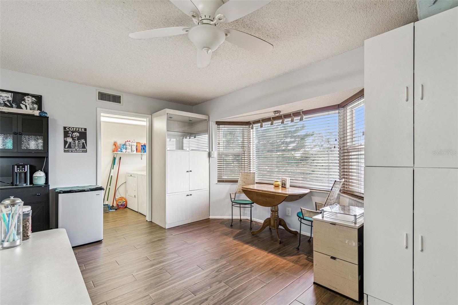 Image 27 of 100 For 2221 Norwegian Drive 41