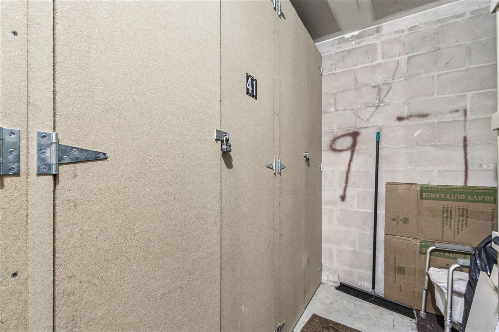 Image 52 of 100 For 2221 Norwegian Drive 41