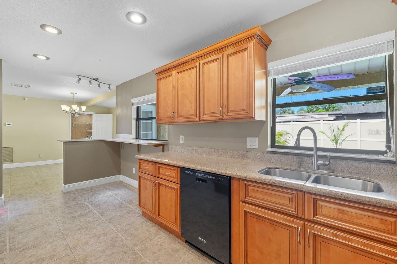 Image 10 of 31 For 3707 Pelican Lane