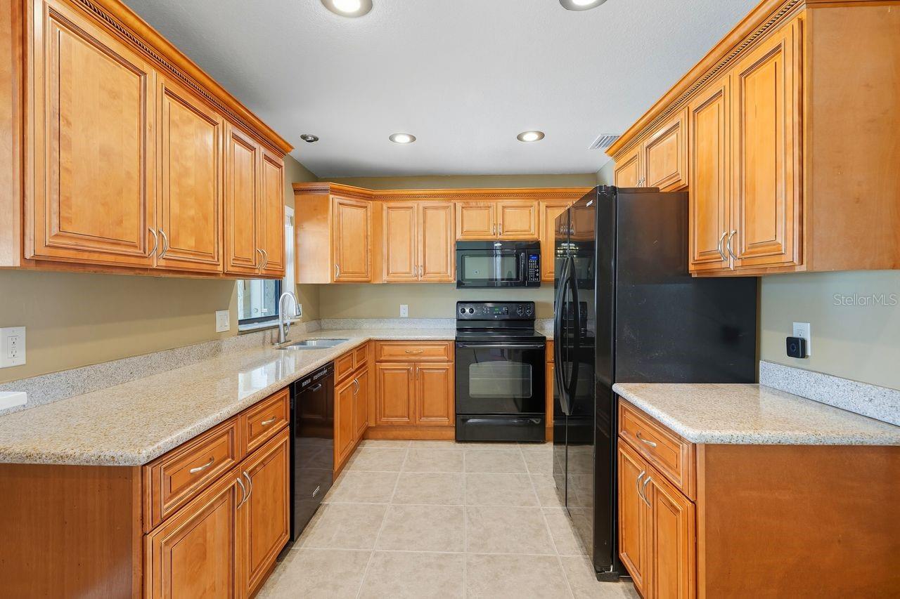 Image 12 of 31 For 3707 Pelican Lane