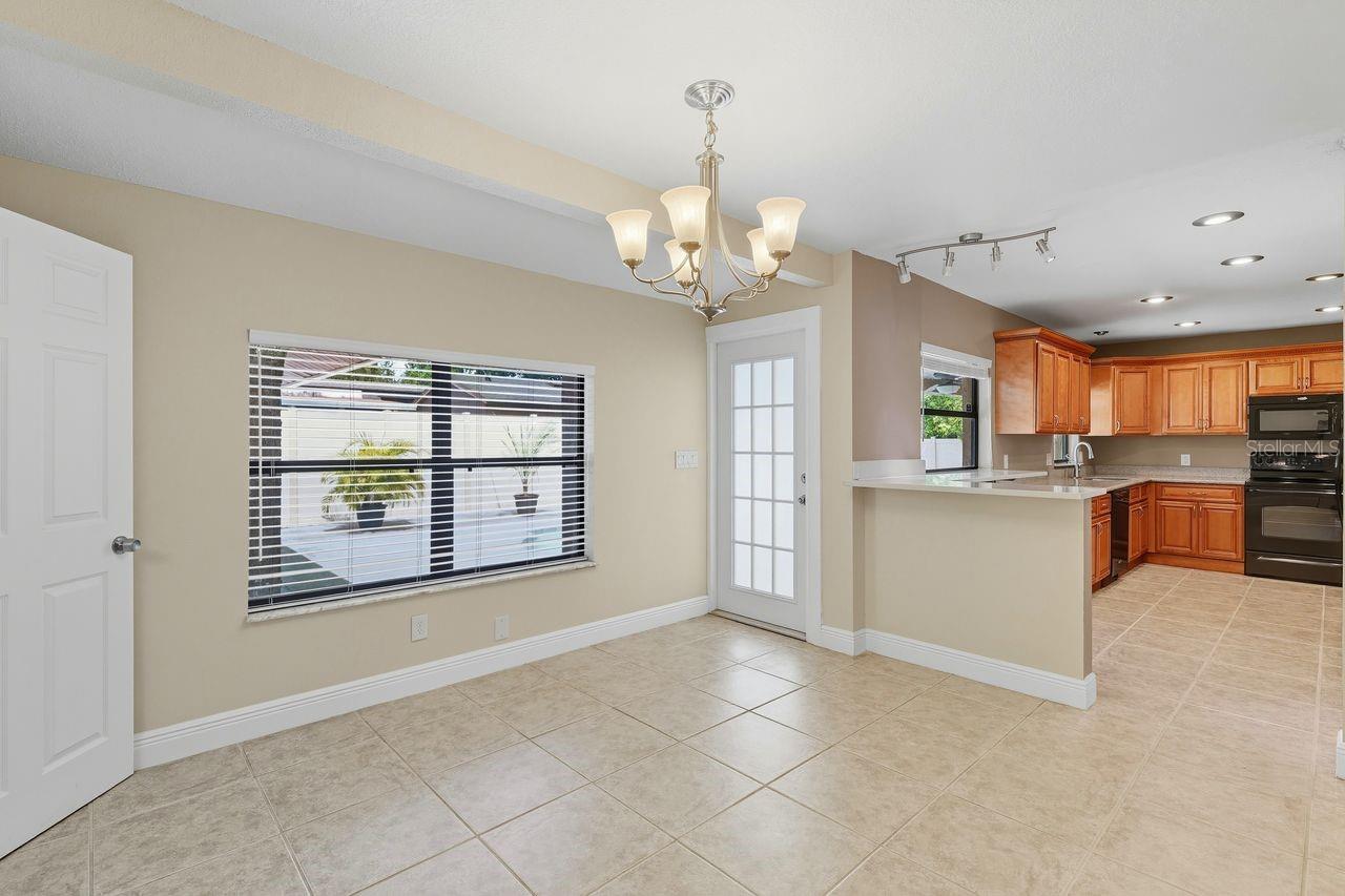 Image 15 of 31 For 3707 Pelican Lane