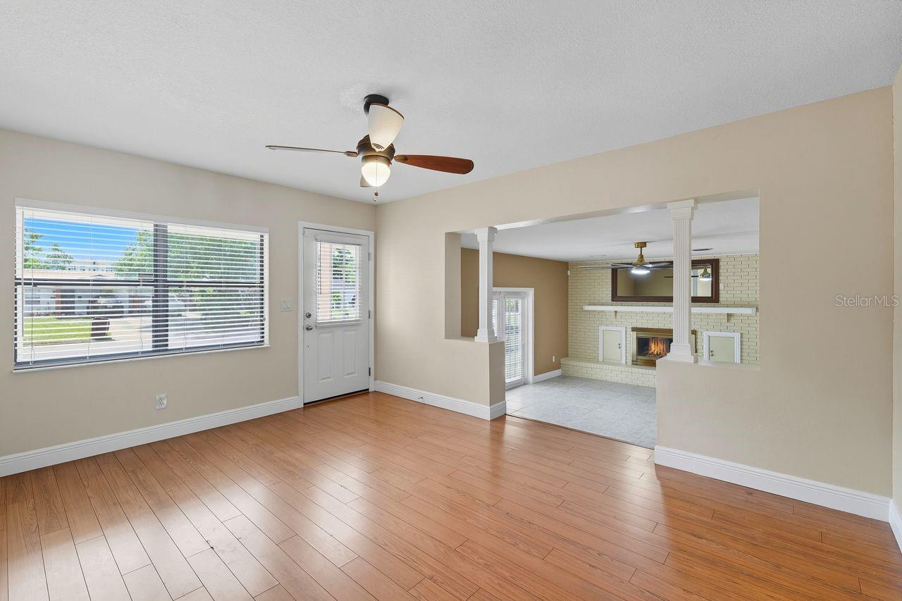 Image 17 of 31 For 3707 Pelican Lane