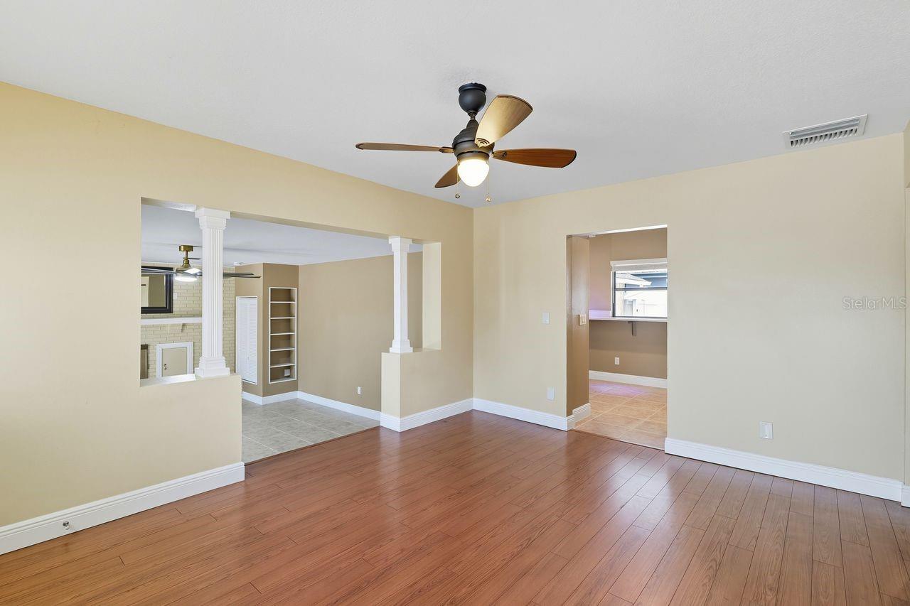 Image 18 of 31 For 3707 Pelican Lane