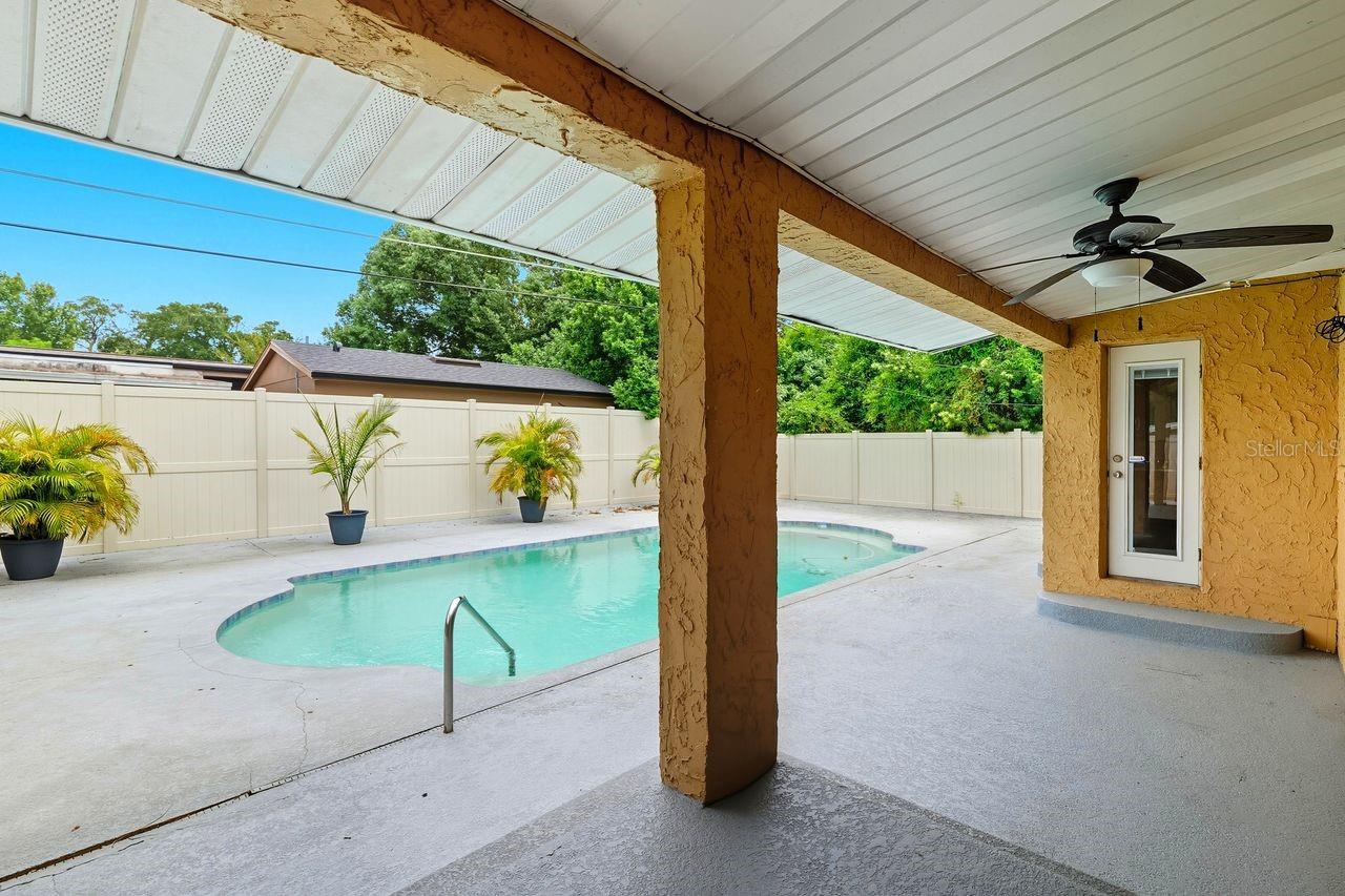 Image 9 of 31 For 3707 Pelican Lane