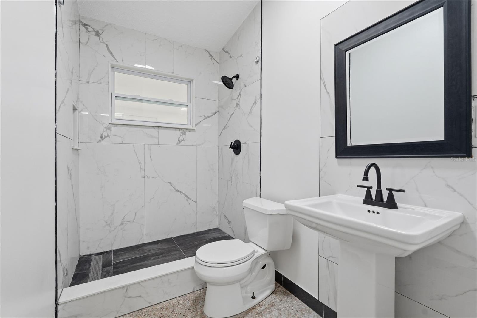 Image 21 of 29 For 3297 Hillsdale Avenue