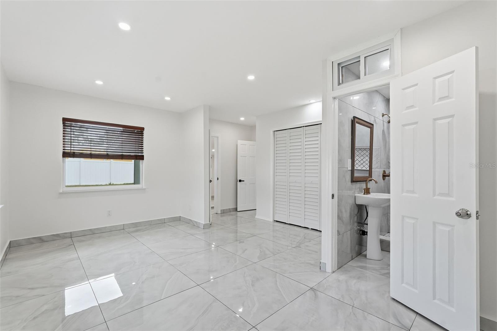 Image 8 of 29 For 3297 Hillsdale Avenue