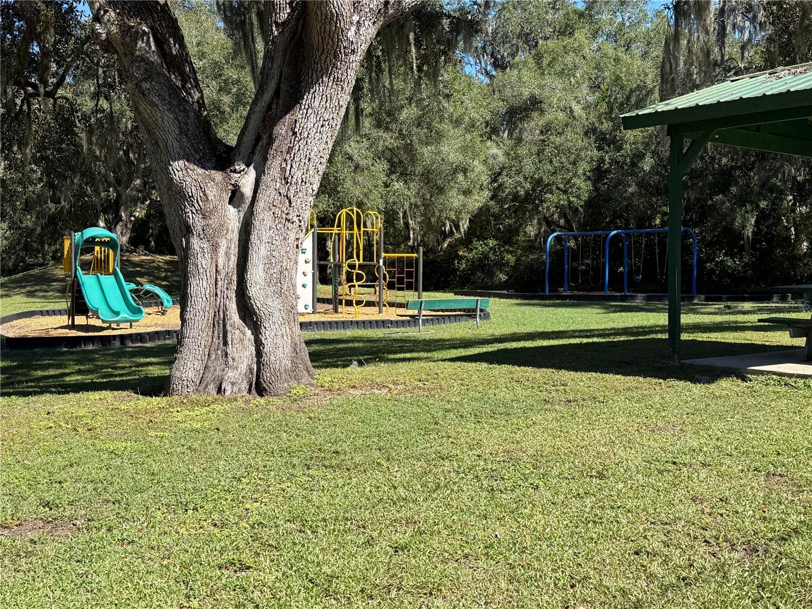 Image 17 of 17 For 759 Corbin Avenue