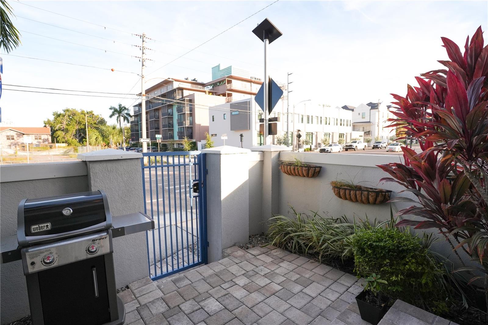 Image 5 of 33 For 260 8th Street N