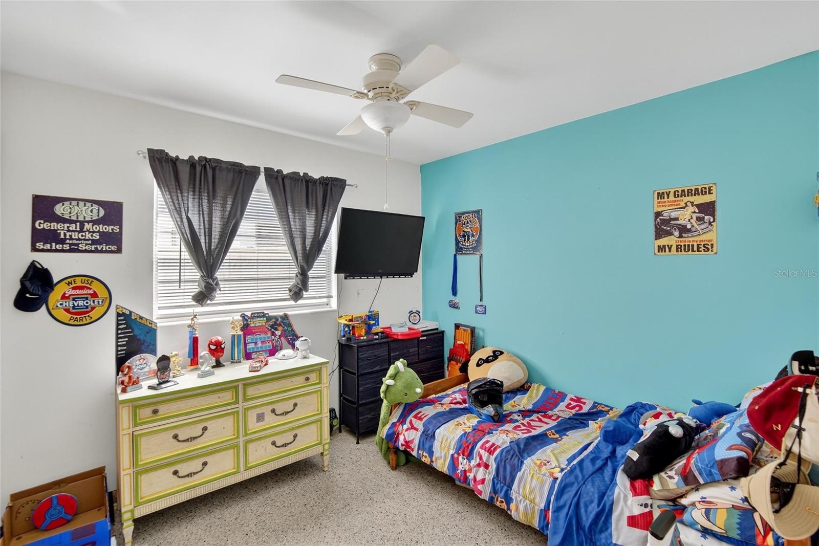 Image 27 of 39 For 7909 West Pocahontas Avenue