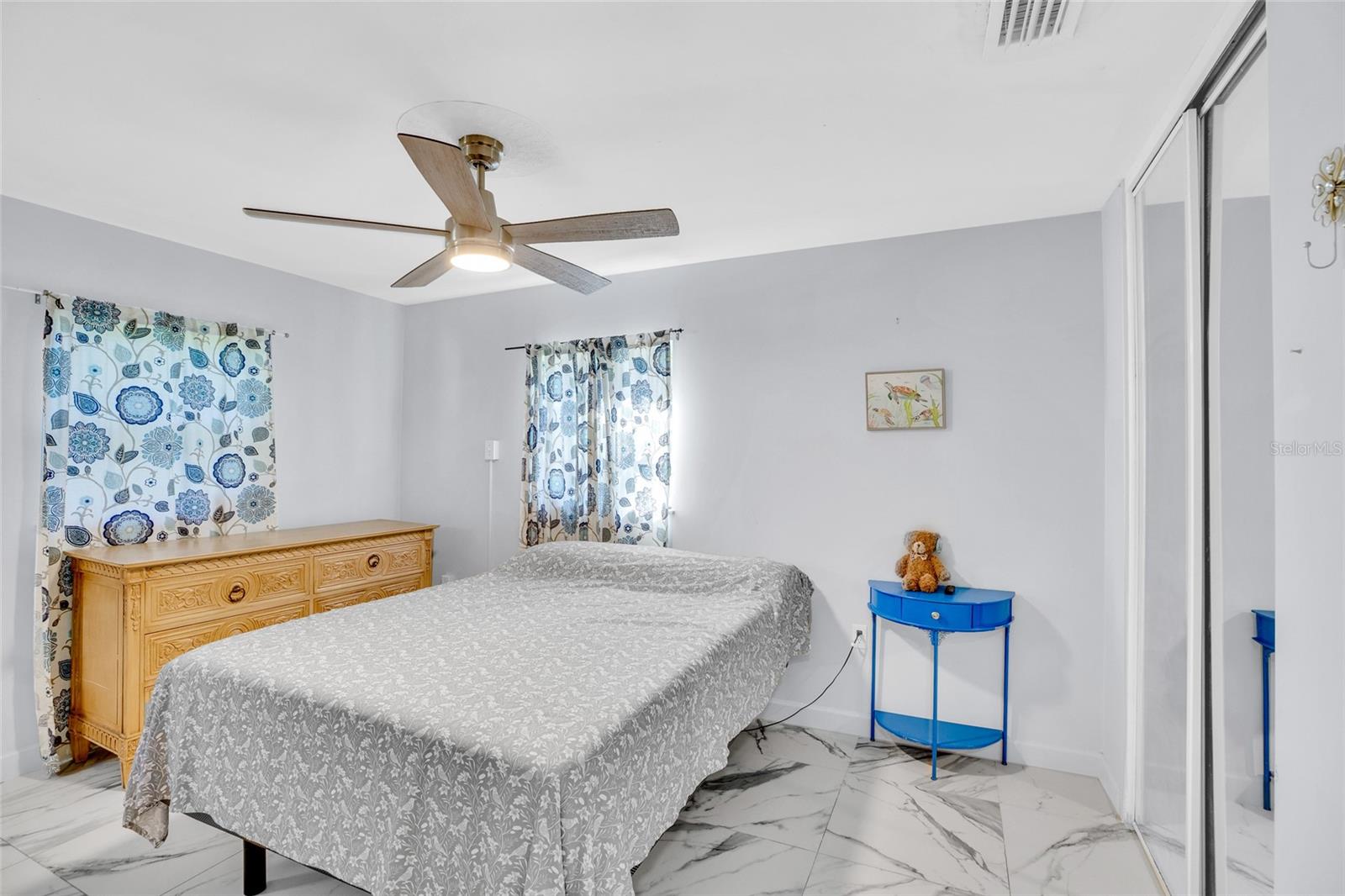 Image 15 of 37 For 2512 13th Street