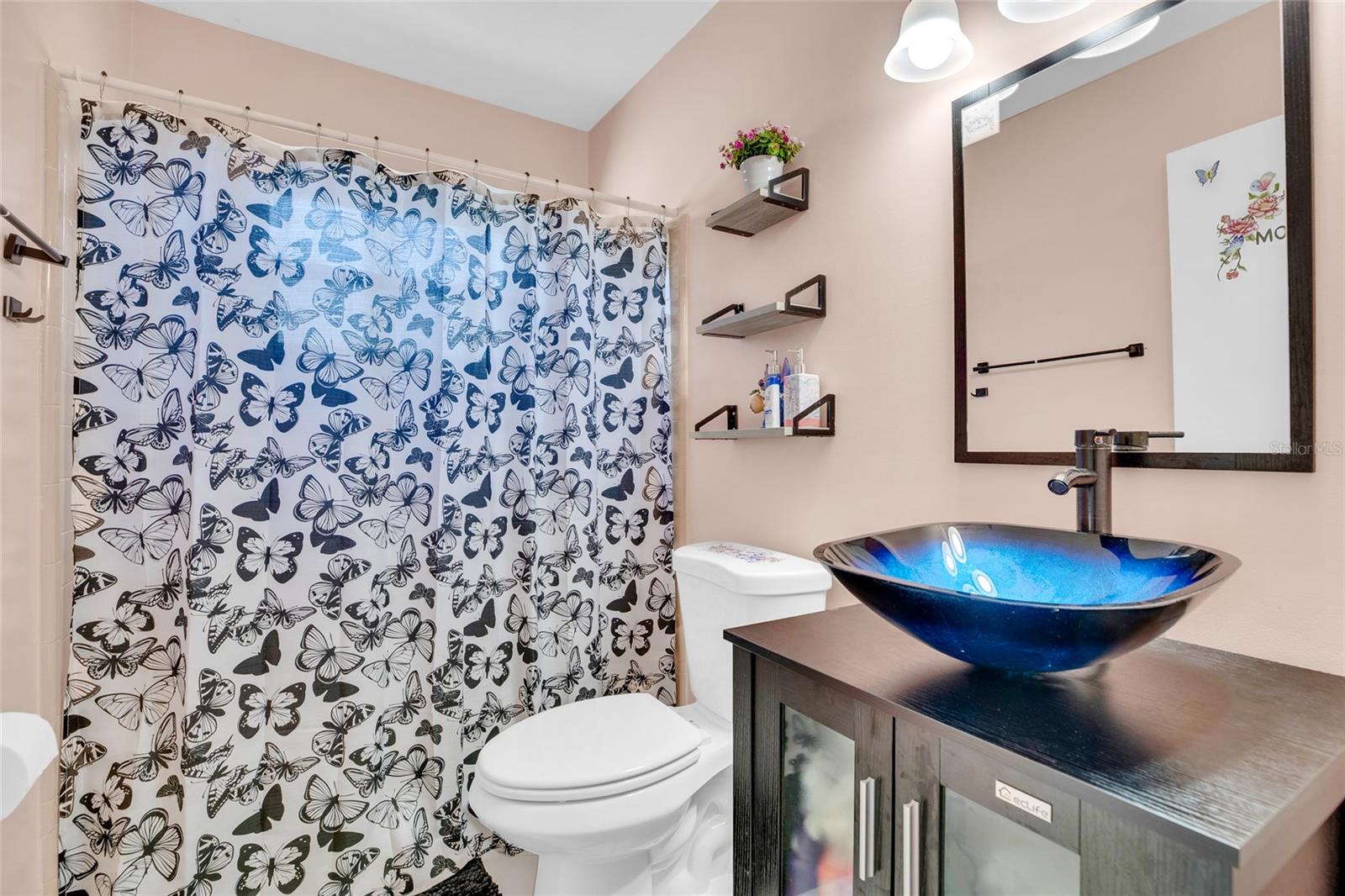 Image 21 of 37 For 2512 13th Street