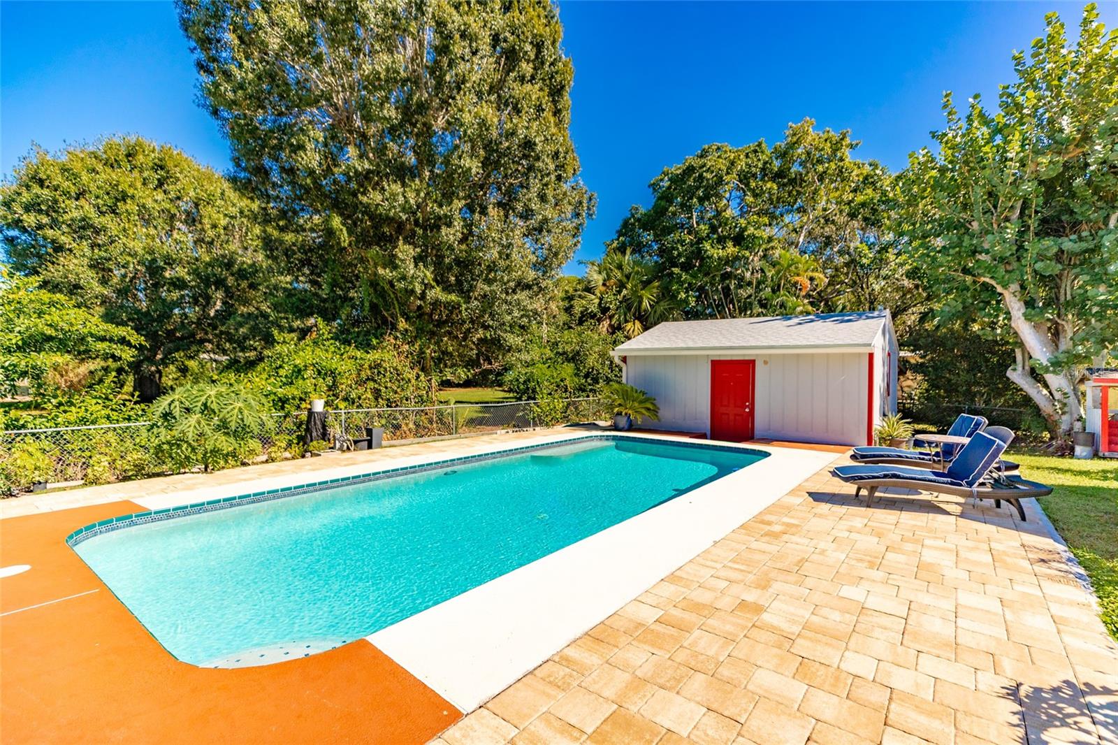 Image 27 of 37 For 2512 13th Street