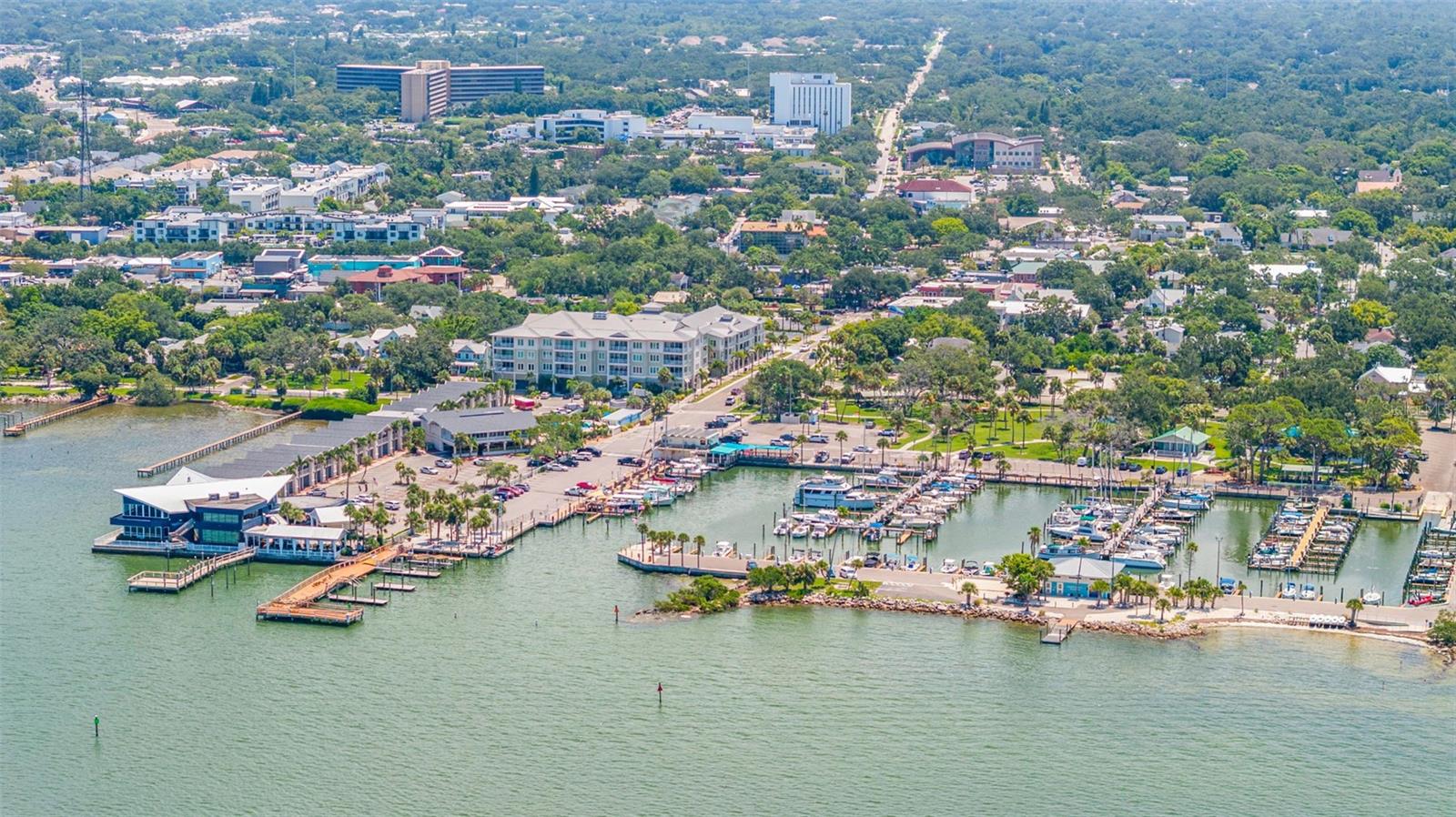 Image 43 of 49 For 400 Glennes Lane 206