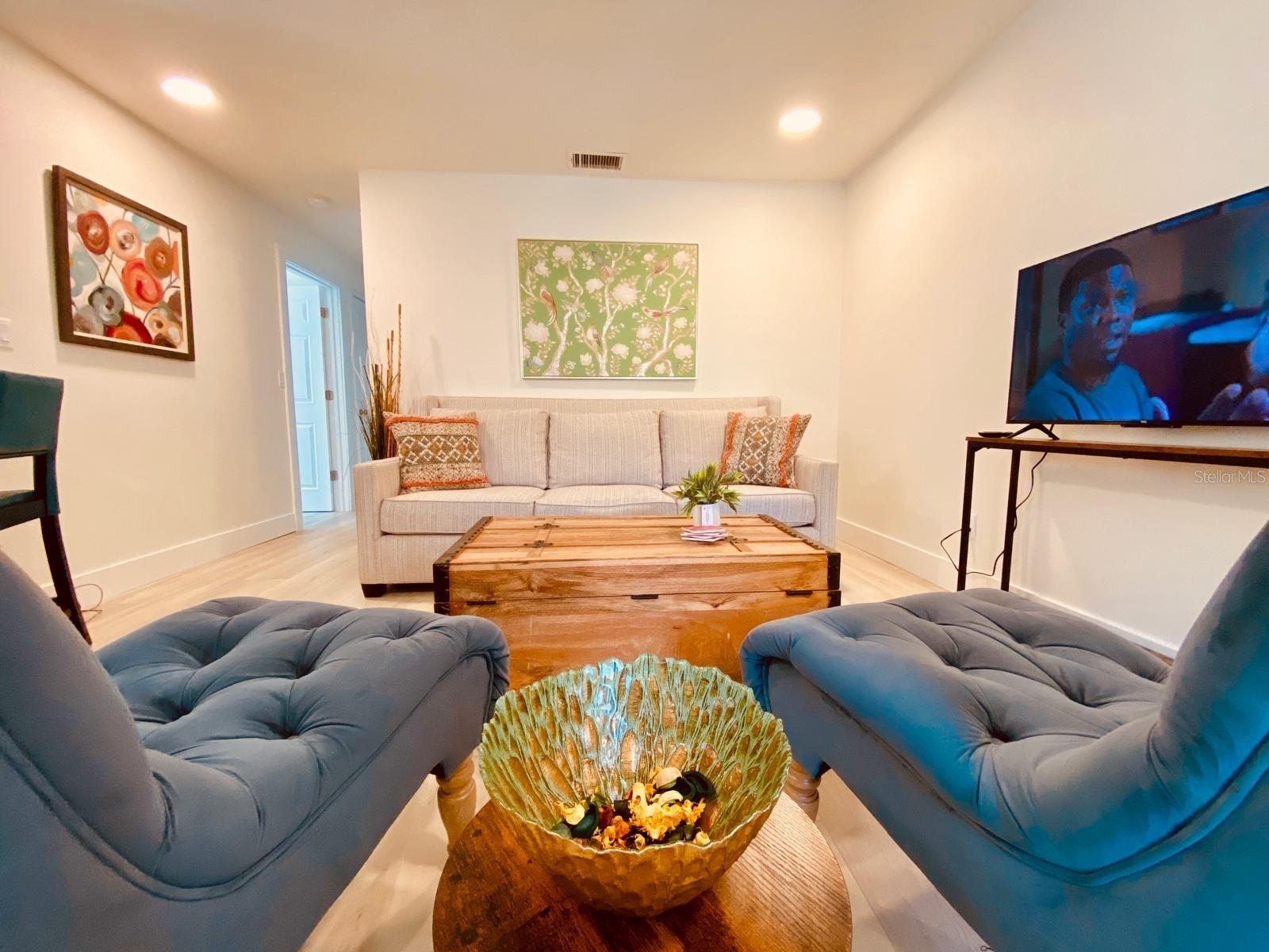 Image 28 of 56 For 415 Maple Way A & B