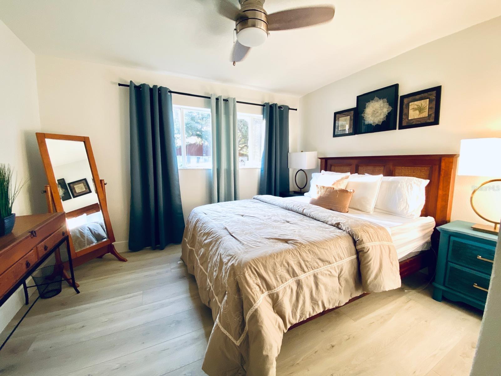 Image 31 of 56 For 415 Maple Way A & B