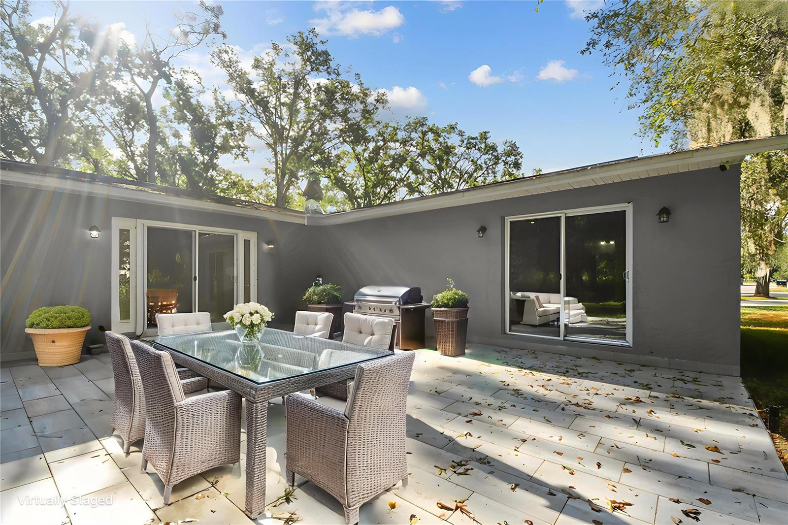 Image 38 of 45 For 6005 Lakeside Drive