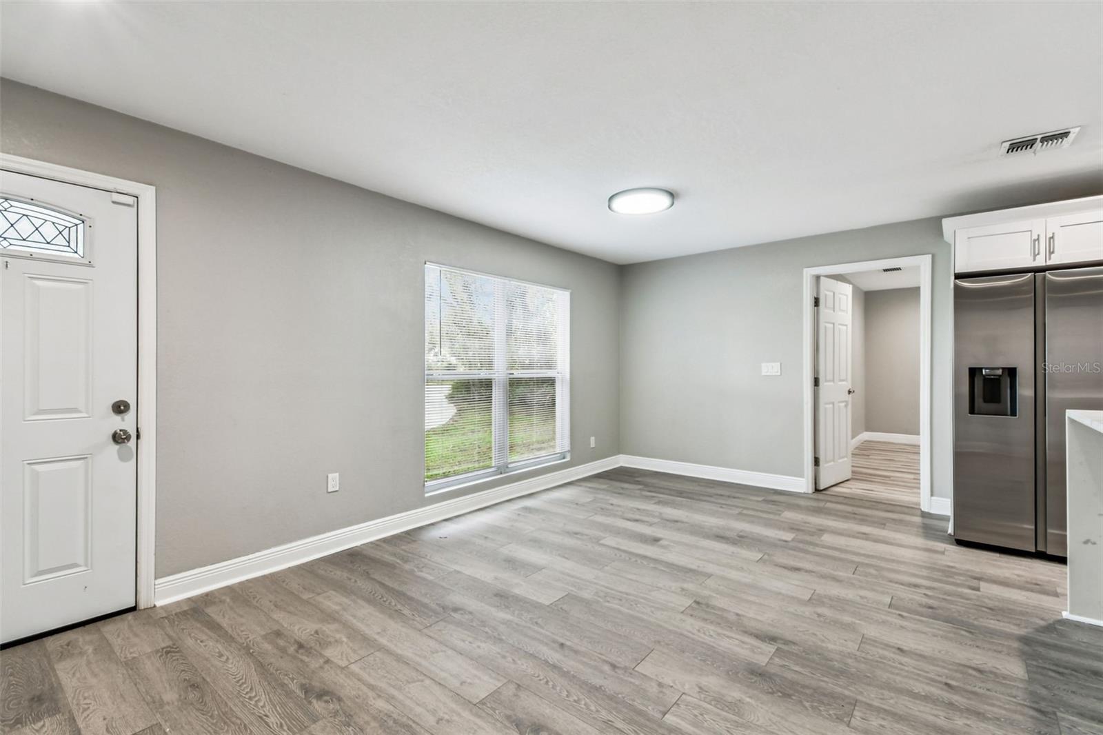 Image 9 of 45 For 6005 Lakeside Drive