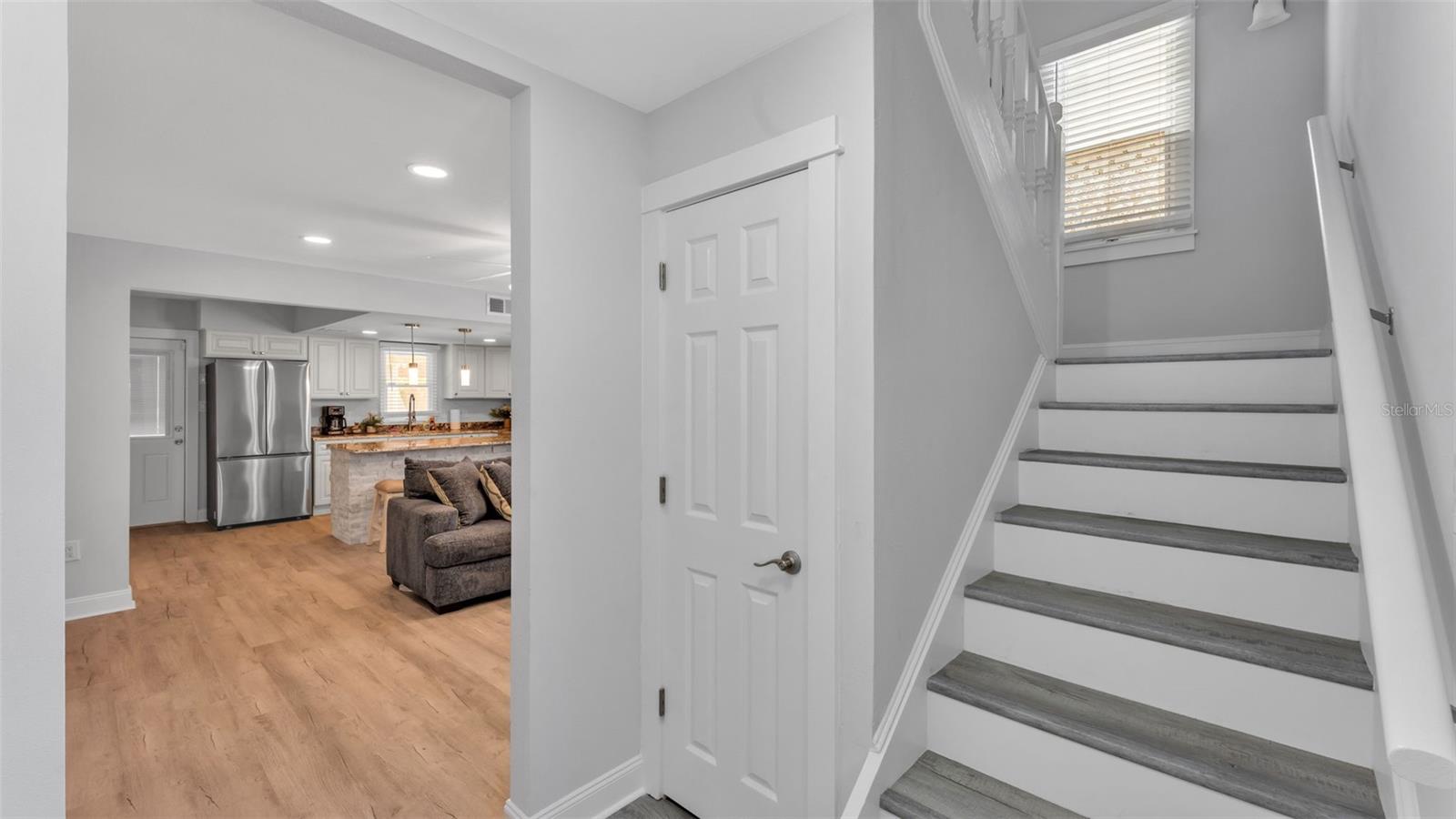 Image 22 of 58 For 129 Belmar Street