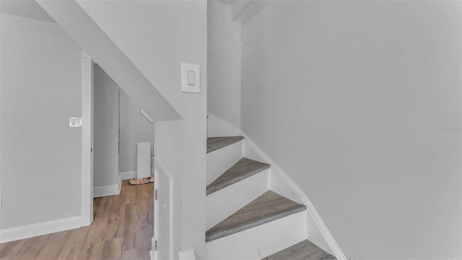 Image 39 of 58 For 129 Belmar Street