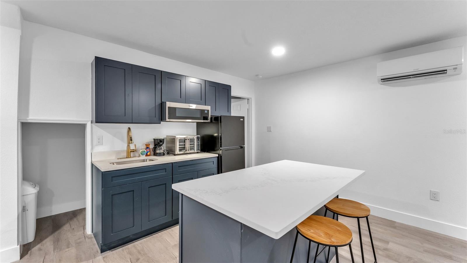 Image 49 of 58 For 129 Belmar Street