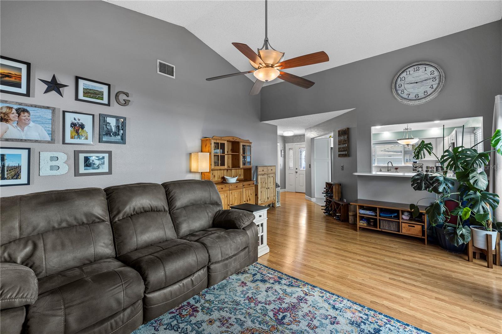 Image 24 of 54 For 3317 Whispering Drive S