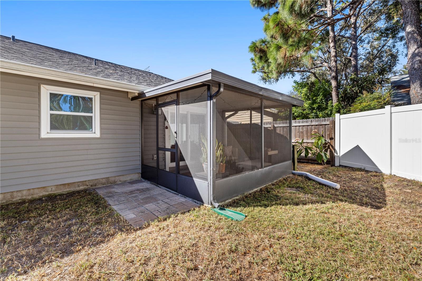 Image 45 of 54 For 3317 Whispering Drive S