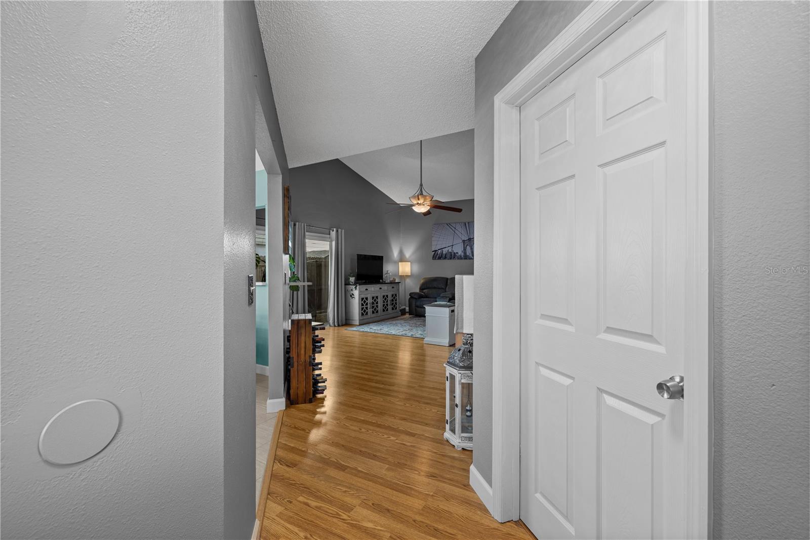 Image 7 of 54 For 3317 Whispering Drive S