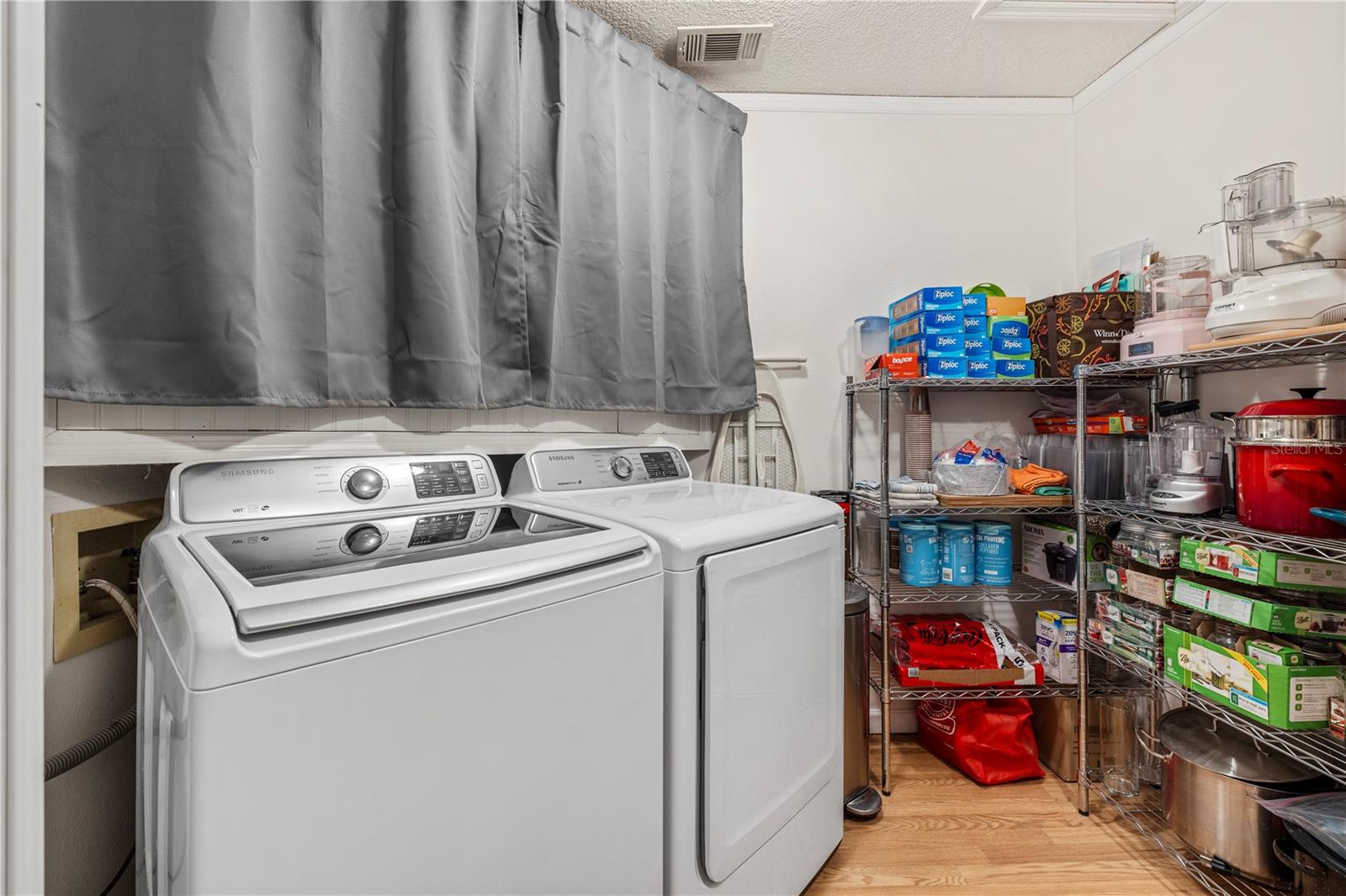 Image 9 of 54 For 3317 Whispering Drive S