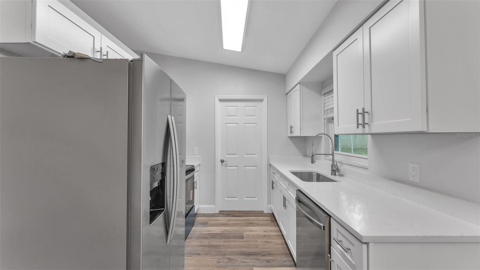 Image 10 of 29 For 1106 Lakewood Road