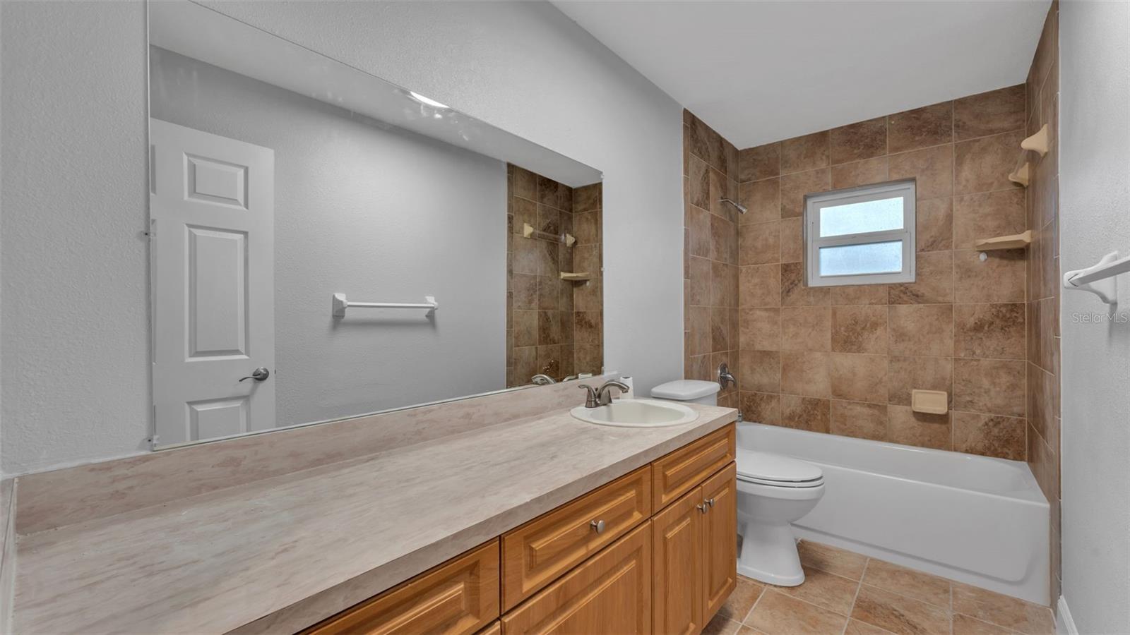 Image 13 of 29 For 1106 Lakewood Road