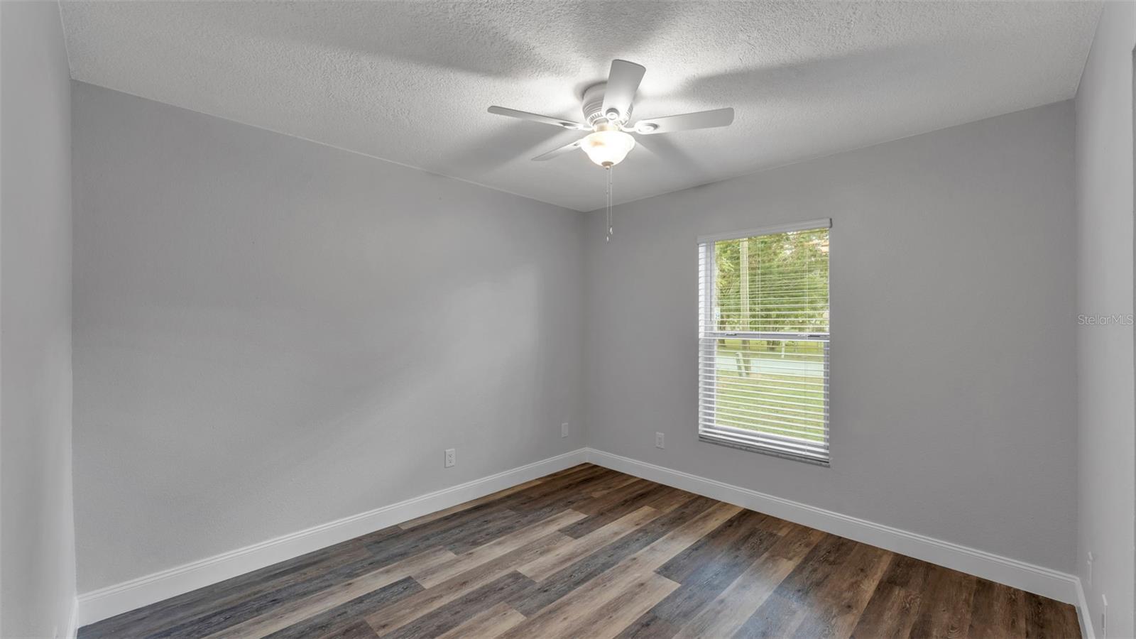 Image 17 of 29 For 1106 Lakewood Road