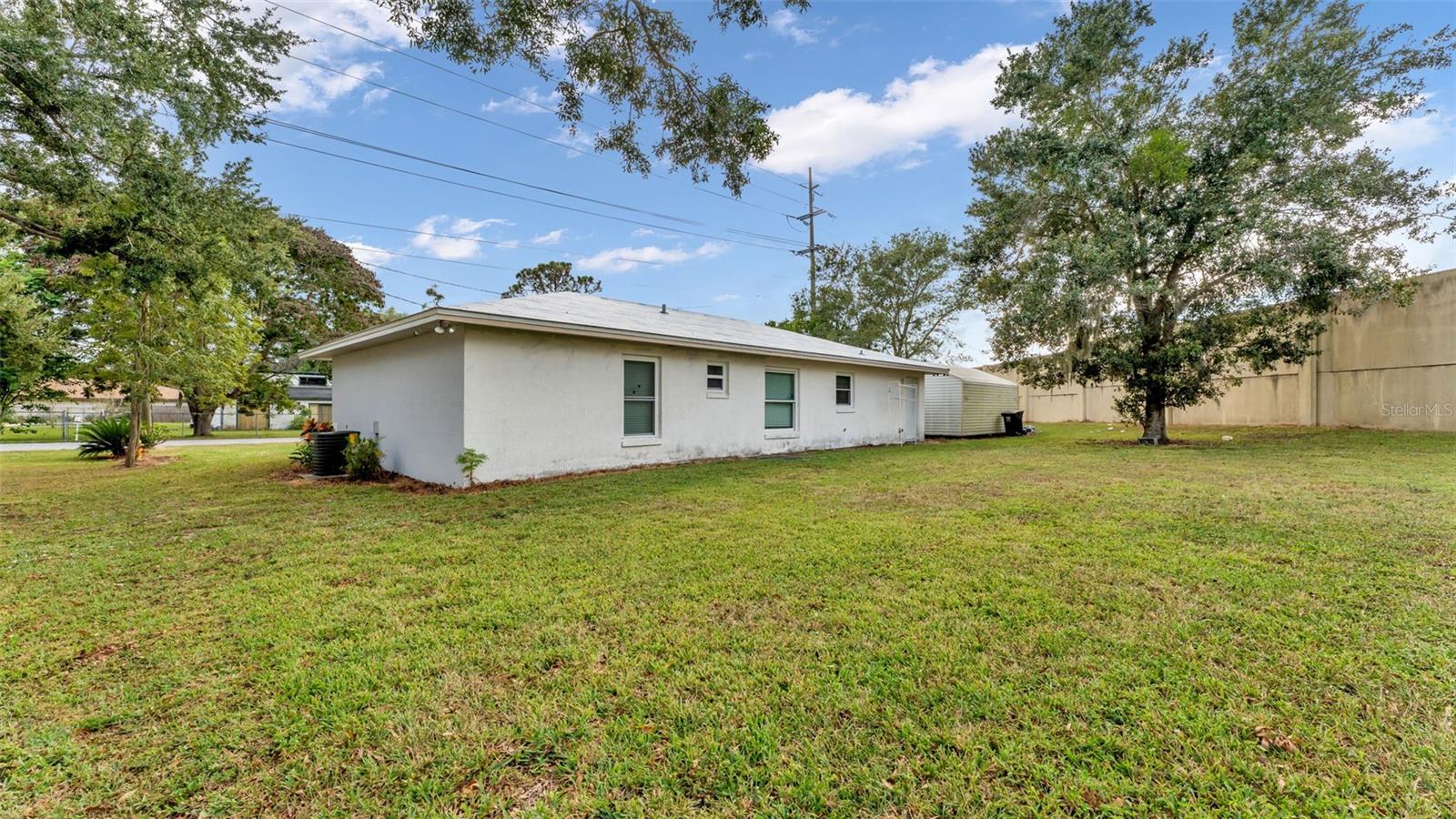 Image 20 of 29 For 1106 Lakewood Road