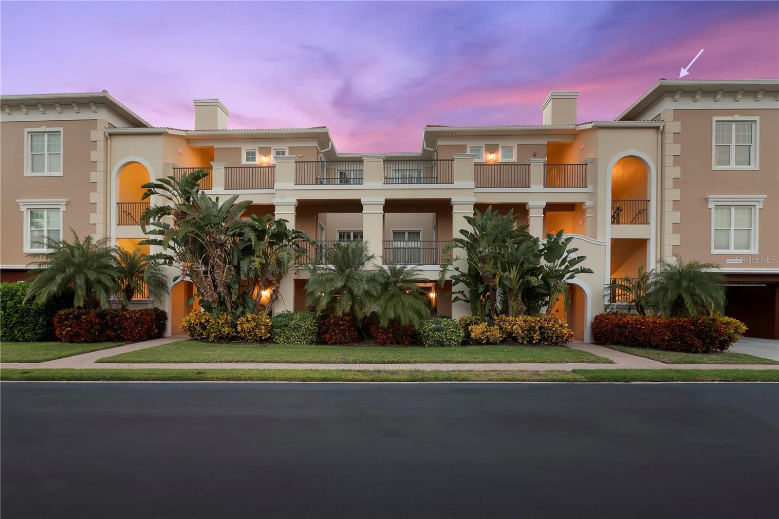 Details for 8 Franklin Court S 53d, ST PETERSBURG, FL 33711