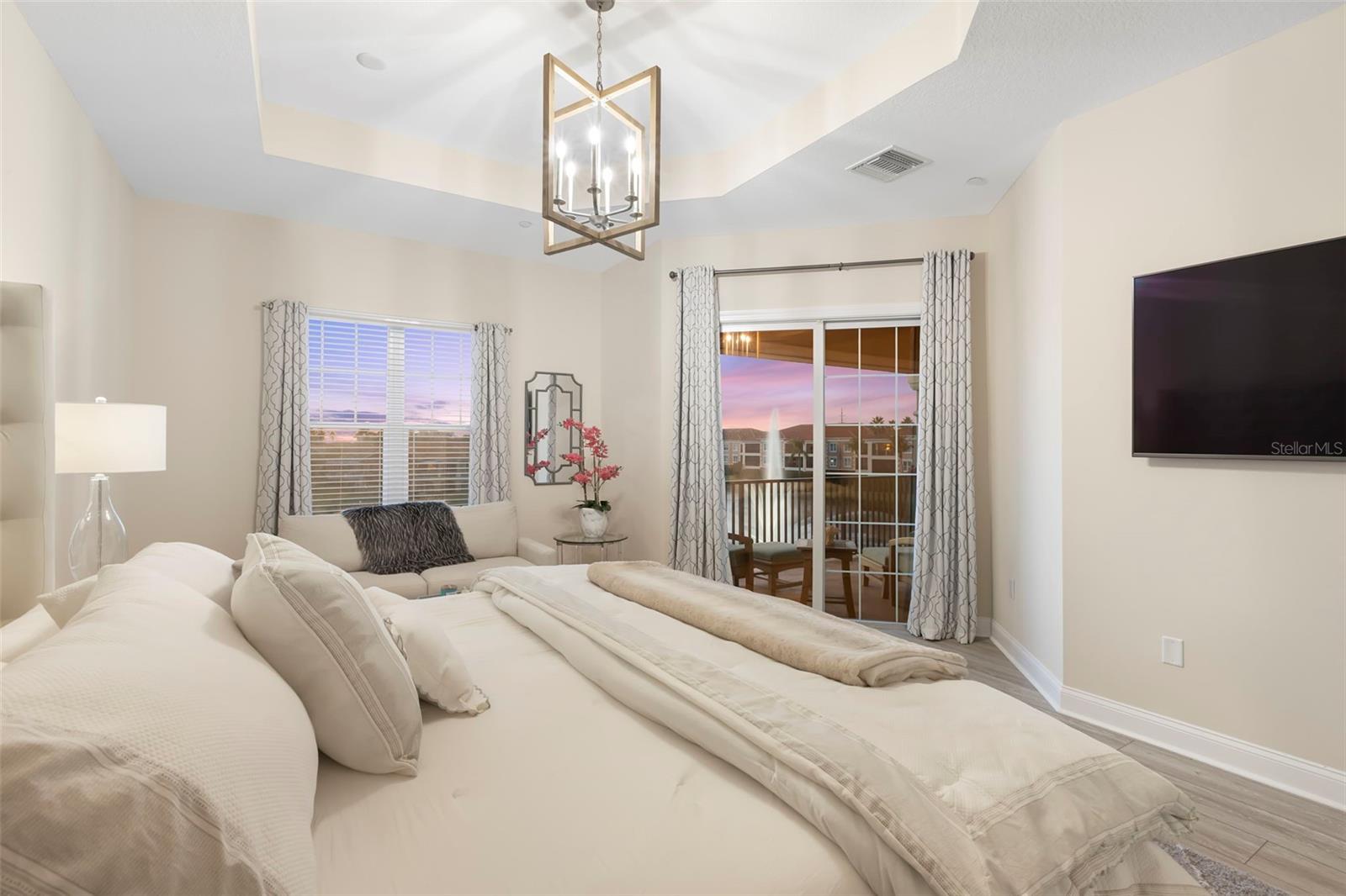 Listing photo id 22 for 8 Franklin Court S 53d