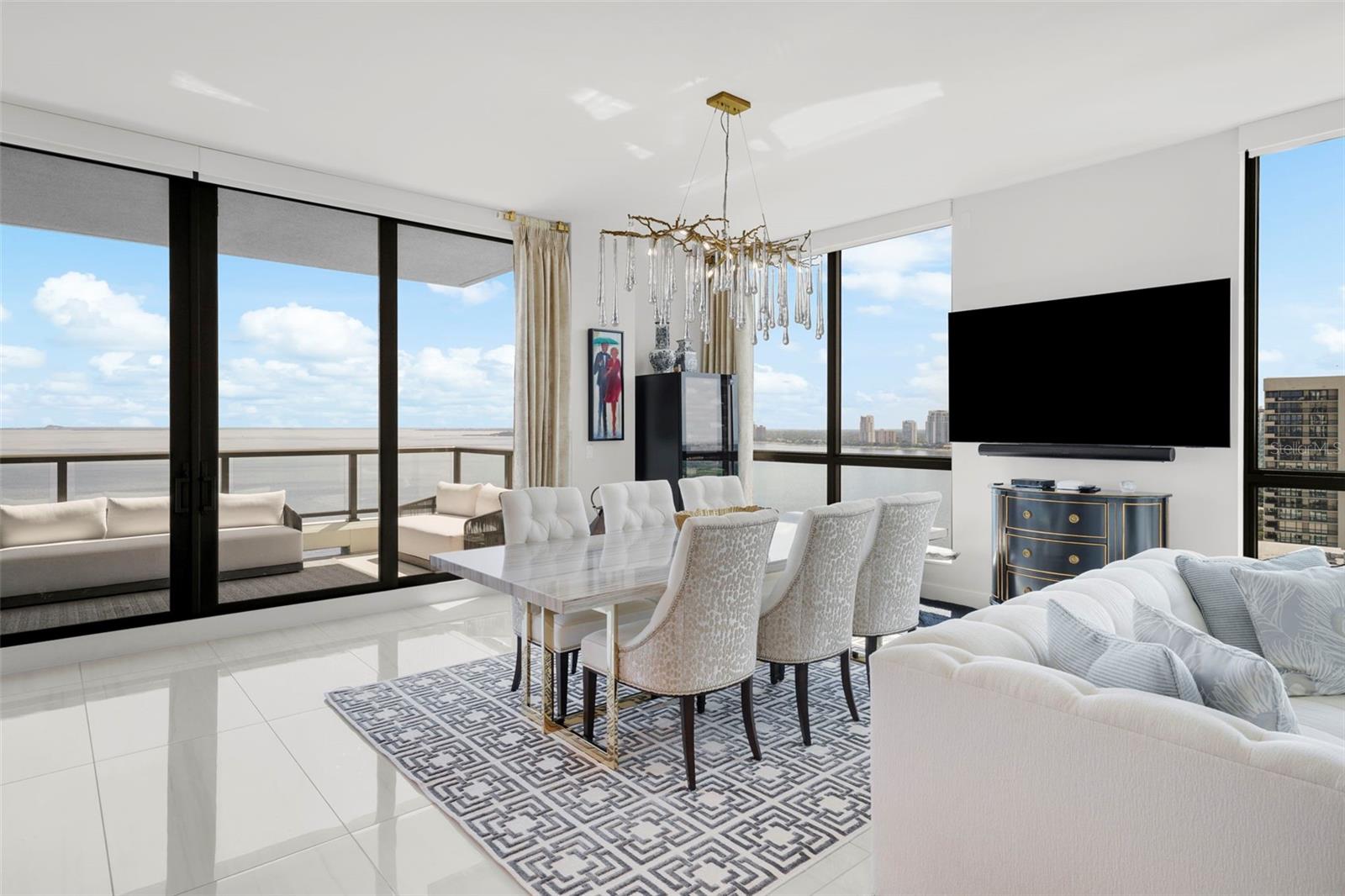 Image 12 of 40 For 2103 Bayshore Boulevard 1701