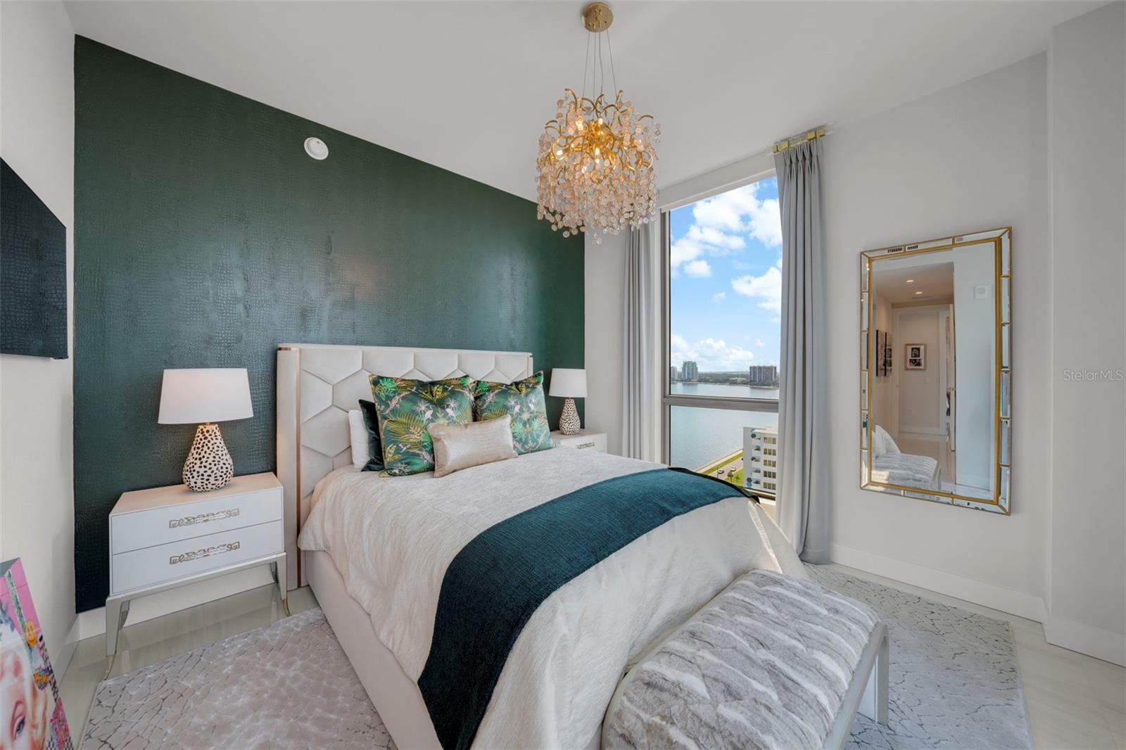 Image 26 of 40 For 2103 Bayshore Boulevard 1701