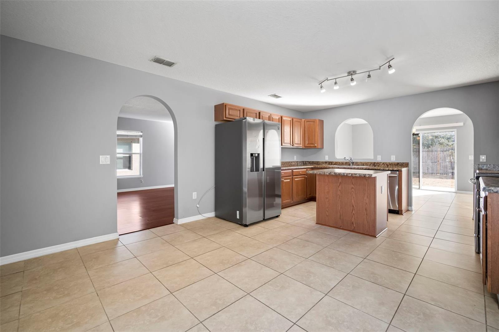 Image 10 of 56 For 1303 Alhambra Crest Drive