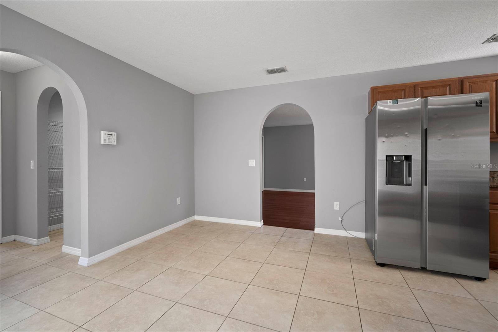 Image 13 of 56 For 1303 Alhambra Crest Drive