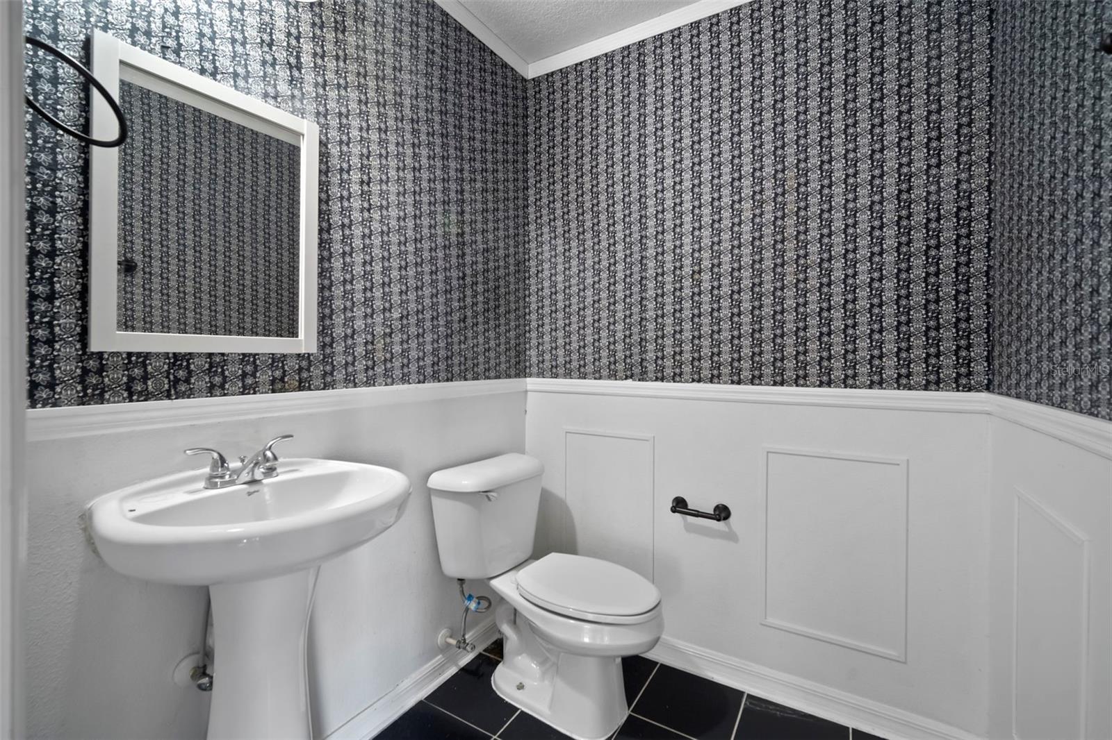 Image 29 of 56 For 1303 Alhambra Crest Drive