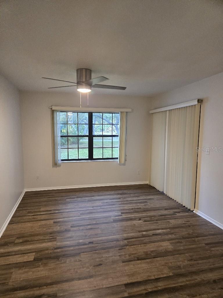 Image 5 of 12 For 156 Devon Court