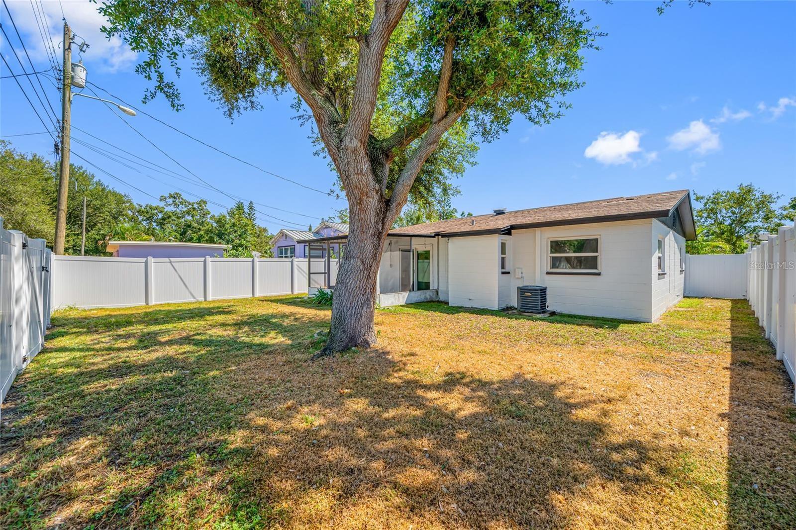 Image 22 of 24 For 1411 39th Avenue N