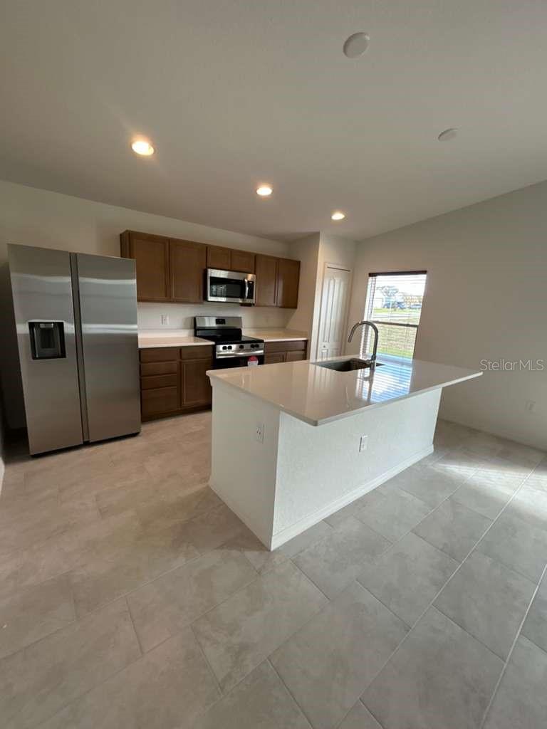 Image 5 of 15 For 2203 Carson Loop