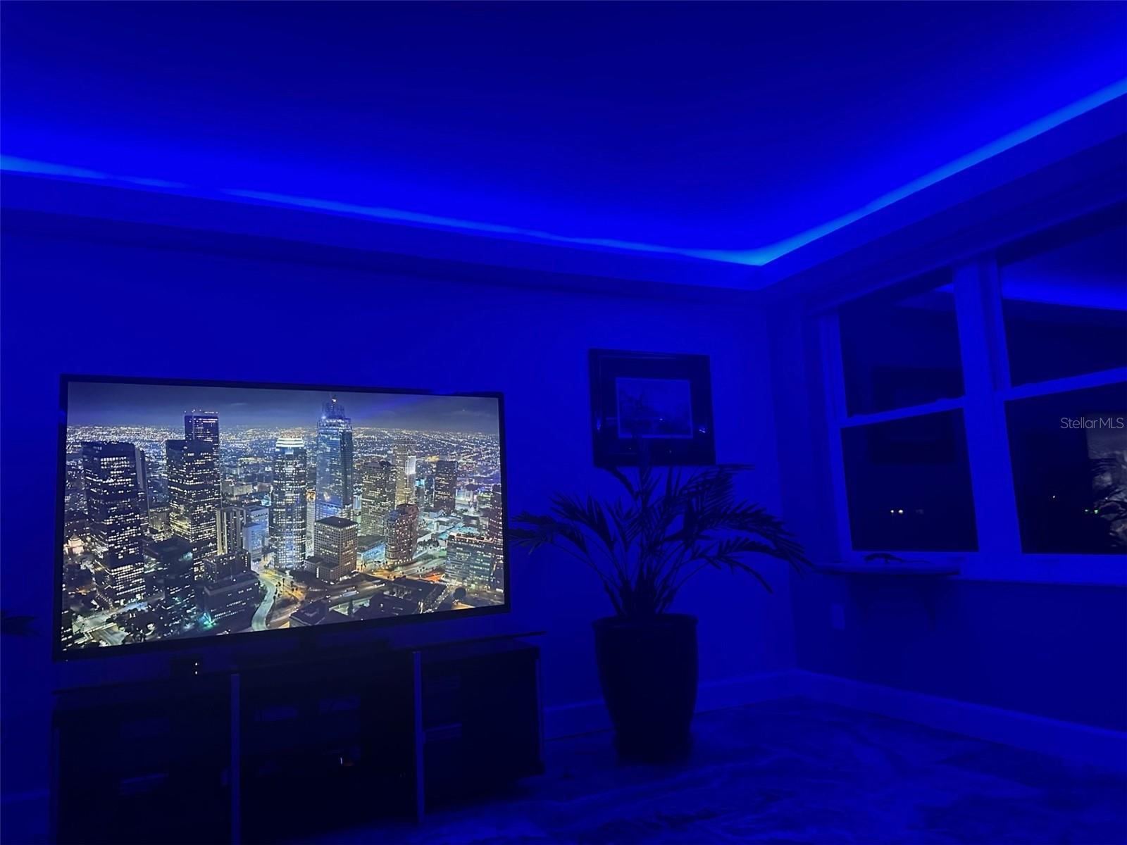 Image 26 of 81 For 5200 Brittany Drive S 204