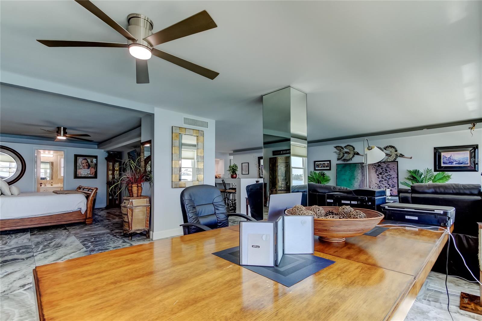 Image 28 of 81 For 5200 Brittany Drive S 204