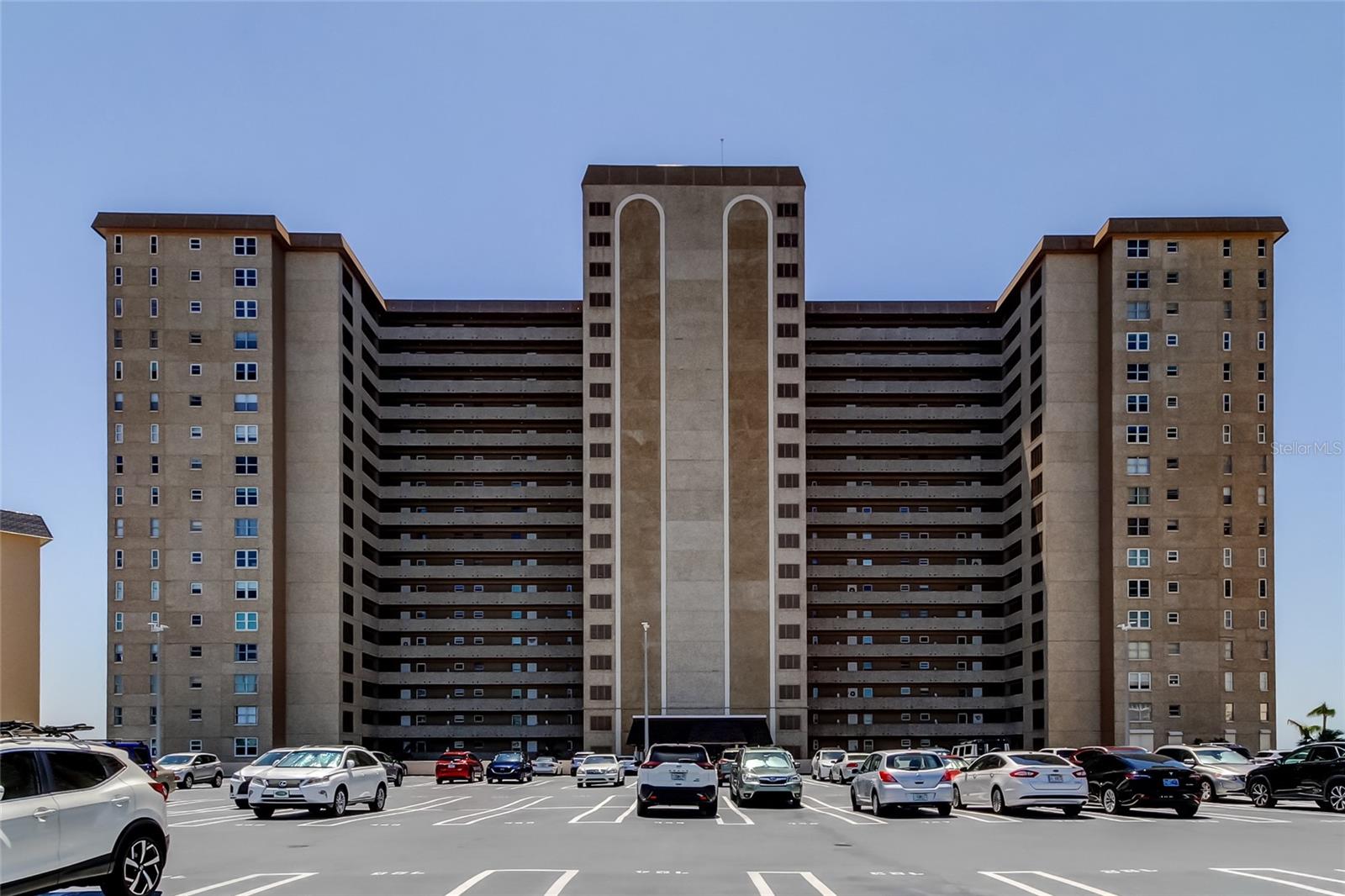 Image 57 of 81 For 5200 Brittany Drive S 204