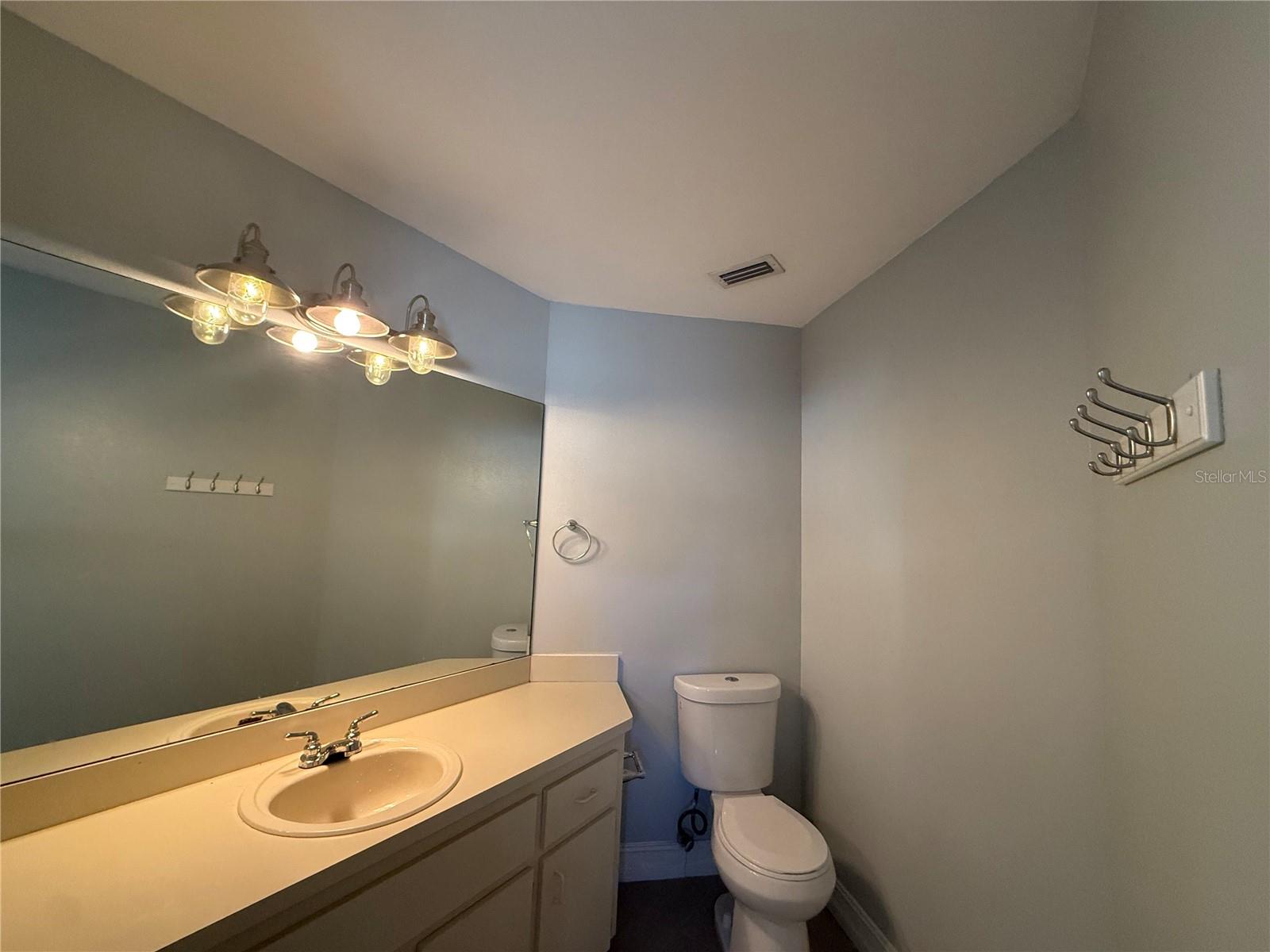 Image 32 of 44 For 1164 Engman Street