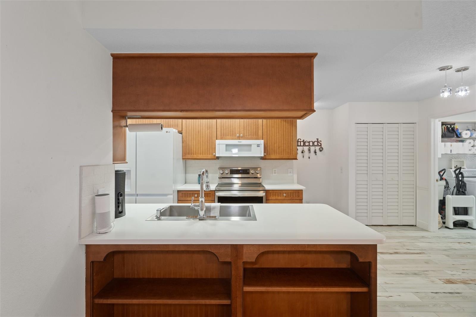 Image 17 of 53 For 8130 Merrimac Drive