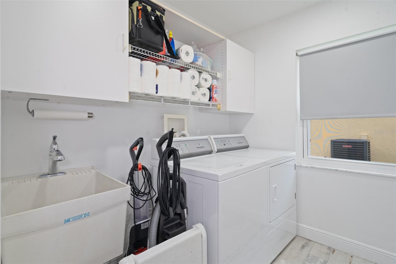 Image 34 of 53 For 8130 Merrimac Drive