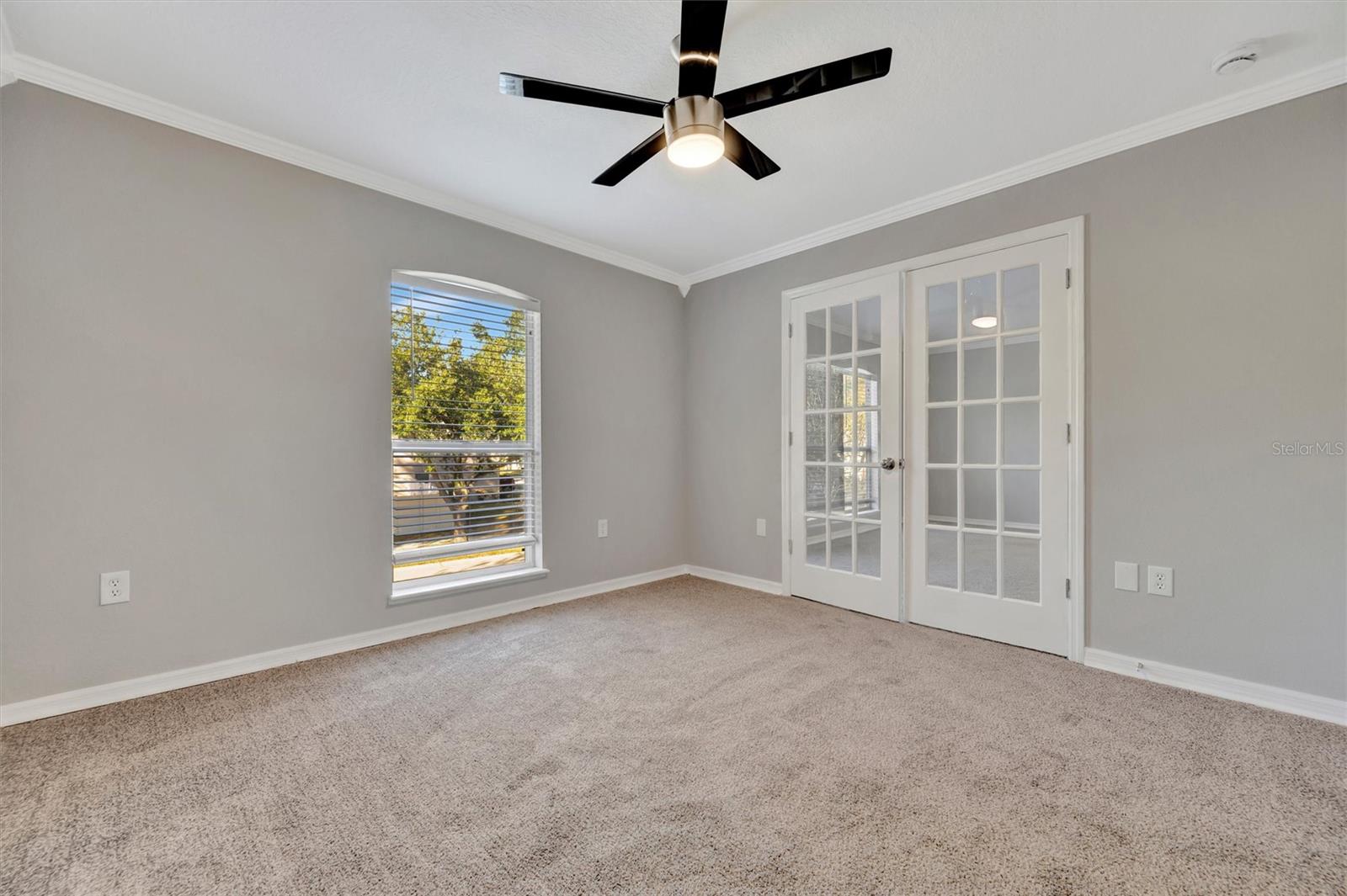 Image 42 of 67 For 2115 Valrico Heights Boulevard